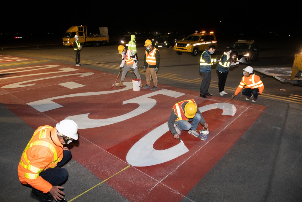 Representative from Airport Authority and Civil Aviation Department conducted the final inspections of the runway. (Source: Airport Authority, Hong Kong).
